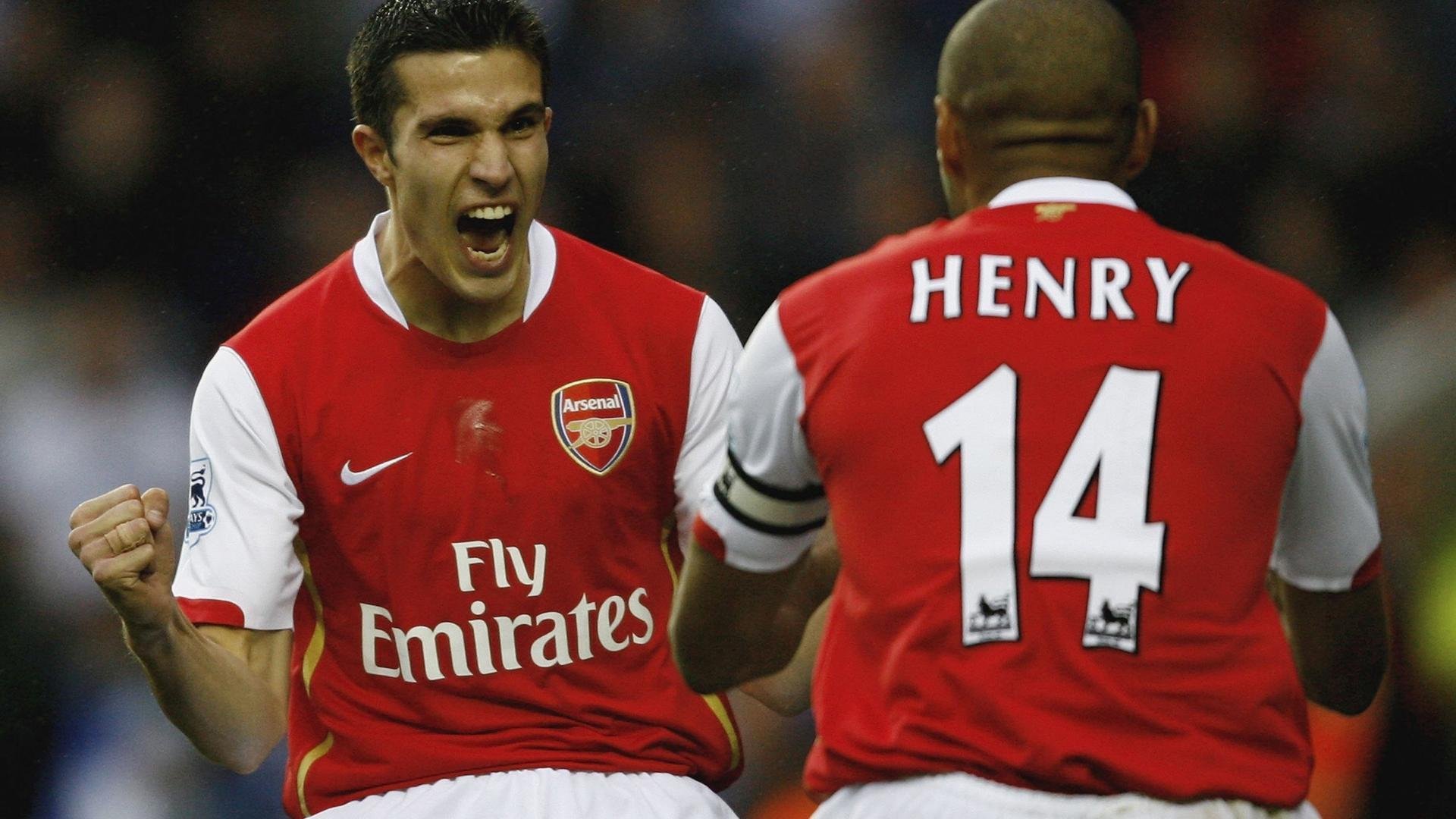 开云体育网页版入口-英超激烈角逐，豪门之间拼抢不断