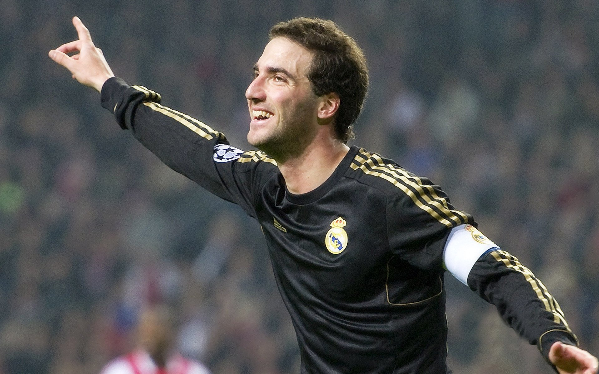 球迷“狂欢夜”：盛大的篮球嘉年华带给你无限激情，篮球嘉年华是什么意思